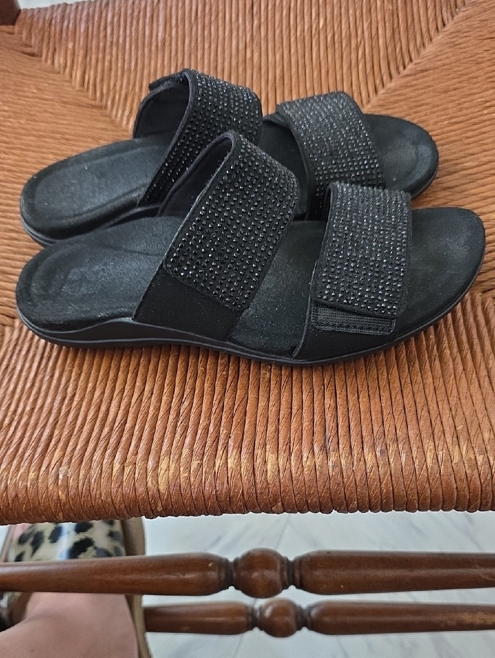 Abeo Black Dual-Strap Slide Sandals with Sparkle Detail
